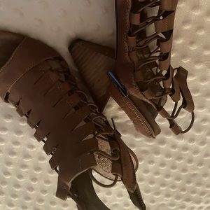 Brown/grey heels by vince camuto